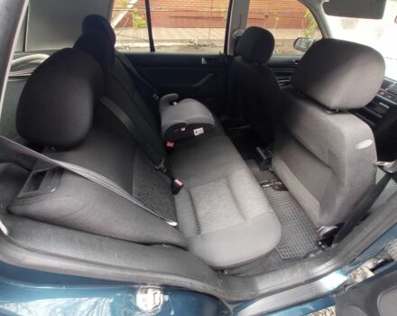 Зелений Фольксваген Гольф, об'ємом двигуна 1 л та пробігом 270 тис. км за 4000 $, фото 8 на Automoto.ua