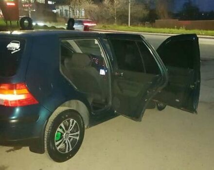 Зелений Фольксваген Гольф, об'ємом двигуна 1.39 л та пробігом 160 тис. км за 4200 $, фото 32 на Automoto.ua