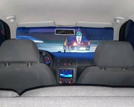 Зелений Фольксваген Гольф, об'ємом двигуна 1.39 л та пробігом 160 тис. км за 4200 $, фото 26 на Automoto.ua