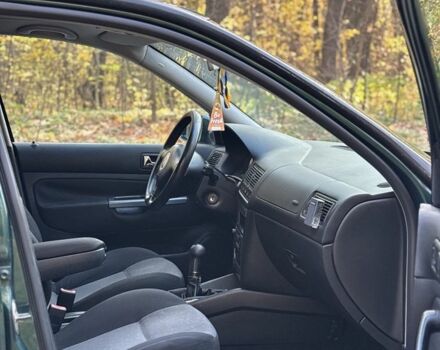 Фольксваген Гольф 2003 в Харькове на Automoto.ua Зеленый Фольксваген Гольф, объемом двигателя 1.6 л и пробегом 240 тыс. км за 4250 $, фото 14 на Automoto.ua