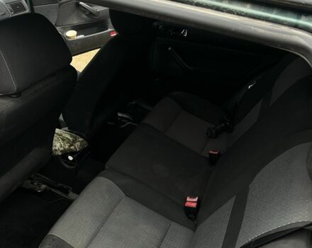 Зеленый Фольксваген Гольф, объемом двигателя 1.9 л и пробегом 290 тыс. км за 2199 $, фото 11 на Automoto.ua