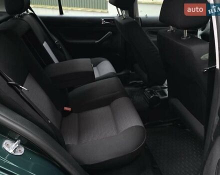 Зеленый Фольксваген Гольф, объемом двигателя 1.4 л и пробегом 150 тыс. км за 4050 $, фото 29 на Automoto.ua