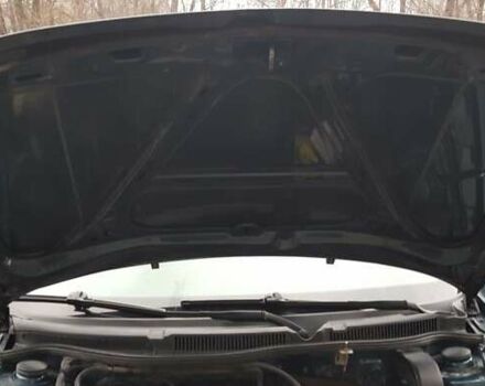 Зелений Фольксваген Гольф, об'ємом двигуна 1.39 л та пробігом 160 тис. км за 4200 $, фото 36 на Automoto.ua