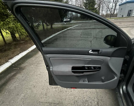 Зелений Фольксваген Гольф, об'ємом двигуна 1.6 л та пробігом 232 тис. км за 5699 $, фото 13 на Automoto.ua