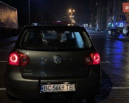 Зелений Фольксваген Гольф, об'ємом двигуна 1.6 л та пробігом 242 тис. км за 6500 $, фото 1 на Automoto.ua