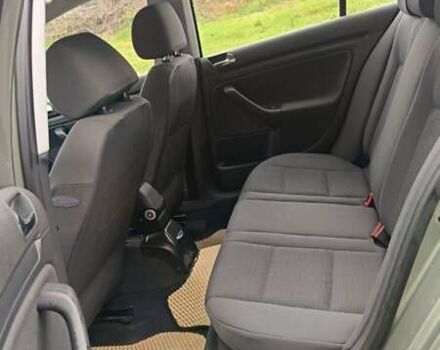 Зеленый Фольксваген Гольф, объемом двигателя 1.6 л и пробегом 232 тыс. км за 5700 $, фото 10 на Automoto.ua