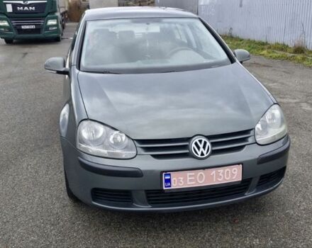 Зеленый Фольксваген Гольф, объемом двигателя 1.6 л и пробегом 197 тыс. км за 5700 $, фото 7 на Automoto.ua