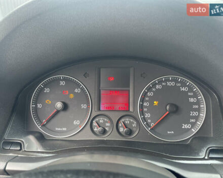 Зеленый Фольксваген Гольф, объемом двигателя 1.9 л и пробегом 304 тыс. км за 4450 $, фото 15 на Automoto.ua