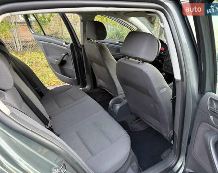 Зеленый Фольксваген Гольф, объемом двигателя 1.4 л и пробегом 274 тыс. км за 4700 $, фото 17 на Automoto.ua