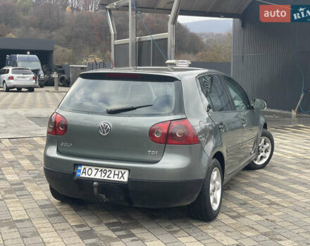 Зеленый Фольксваген Гольф, объемом двигателя 1.9 л и пробегом 304 тыс. км за 4450 $, фото 6 на Automoto.ua