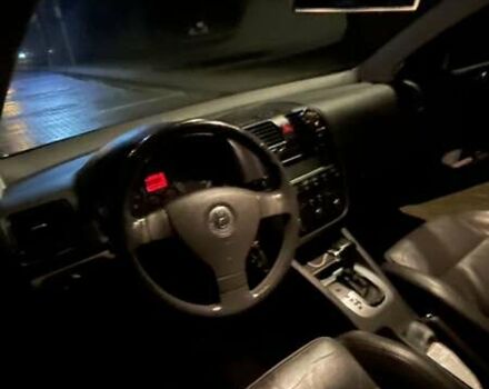 Зелений Фольксваген Гольф, об'ємом двигуна 1.6 л та пробігом 242 тис. км за 6500 $, фото 7 на Automoto.ua