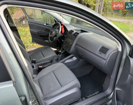 Зеленый Фольксваген Гольф, объемом двигателя 1.4 л и пробегом 274 тыс. км за 4700 $, фото 18 на Automoto.ua