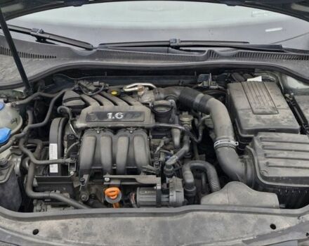 Зеленый Фольксваген Гольф, объемом двигателя 1.6 л и пробегом 197 тыс. км за 5700 $, фото 12 на Automoto.ua