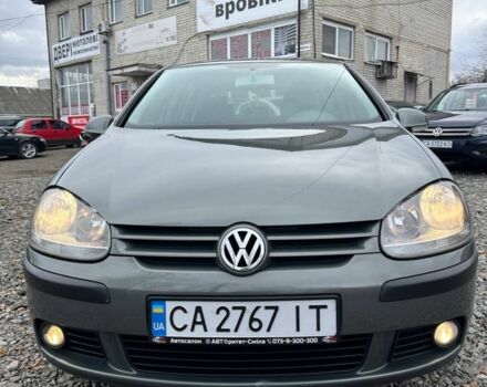 Зеленый Фольксваген Гольф, объемом двигателя 1.6 л и пробегом 299 тыс. км за 4900 $, фото 4 на Automoto.ua