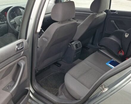 Зеленый Фольксваген Гольф, объемом двигателя 1.6 л и пробегом 197 тыс. км за 5700 $, фото 10 на Automoto.ua