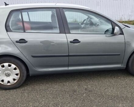 Зеленый Фольксваген Гольф, объемом двигателя 1.6 л и пробегом 197 тыс. км за 5700 $, фото 5 на Automoto.ua