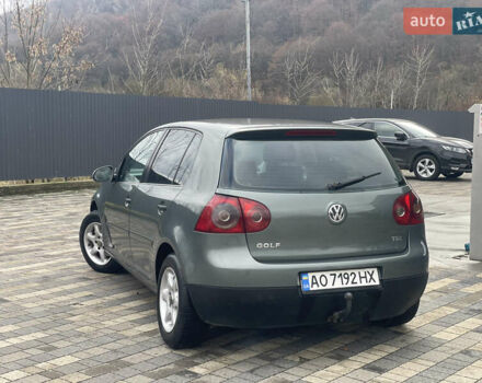 Зеленый Фольксваген Гольф, объемом двигателя 1.9 л и пробегом 304 тыс. км за 4450 $, фото 4 на Automoto.ua