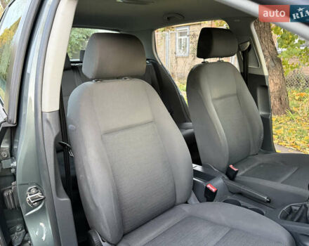 Зеленый Фольксваген Гольф, объемом двигателя 1.4 л и пробегом 274 тыс. км за 4700 $, фото 19 на Automoto.ua