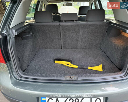 Зеленый Фольксваген Гольф, объемом двигателя 1.4 л и пробегом 274 тыс. км за 4700 $, фото 20 на Automoto.ua