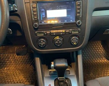 Зеленый Фольксваген Гольф, объемом двигателя 1.6 л и пробегом 167 тыс. км за 5800 $, фото 21 на Automoto.ua