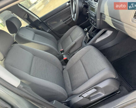 Зеленый Фольксваген Гольф, объемом двигателя 1.4 л и пробегом 222 тыс. км за 4990 $, фото 25 на Automoto.ua