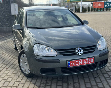 Зеленый Фольксваген Гольф, объемом двигателя 1.4 л и пробегом 222 тыс. км за 4990 $, фото 3 на Automoto.ua