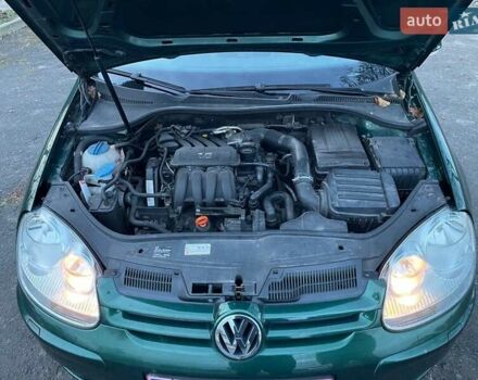 Зеленый Фольксваген Гольф, объемом двигателя 1.6 л и пробегом 167 тыс. км за 5800 $, фото 11 на Automoto.ua