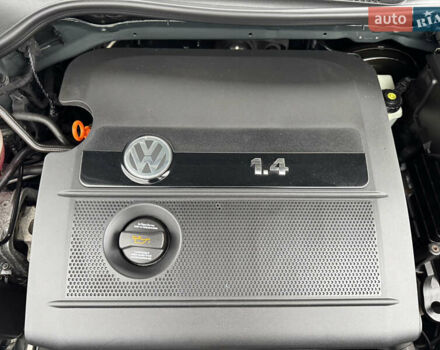 Зеленый Фольксваген Гольф, объемом двигателя 1.4 л и пробегом 201 тыс. км за 5850 $, фото 64 на Automoto.ua