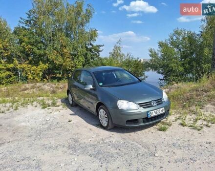 Зелений Фольксваген Гольф, об'ємом двигуна 1.39 л та пробігом 332 тис. км за 5499 $, фото 6 на Automoto.ua
