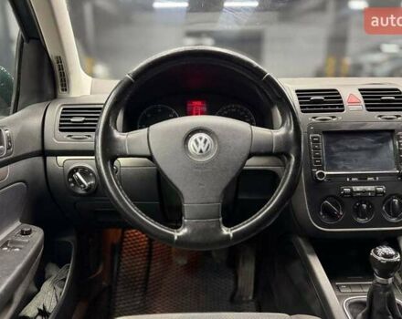 Зелений Фольксваген Гольф, об'ємом двигуна 1.9 л та пробігом 250 тис. км за 6700 $, фото 9 на Automoto.ua