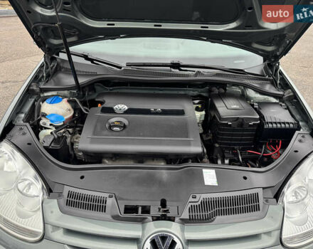 Зеленый Фольксваген Гольф, объемом двигателя 1.4 л и пробегом 201 тыс. км за 5850 $, фото 62 на Automoto.ua