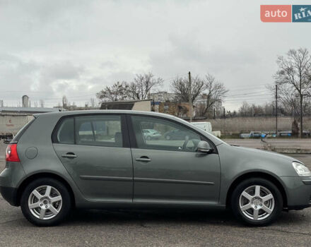 Зеленый Фольксваген Гольф, объемом двигателя 1.4 л и пробегом 201 тыс. км за 5850 $, фото 16 на Automoto.ua