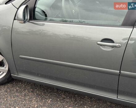 Зеленый Фольксваген Гольф, объемом двигателя 1.4 л и пробегом 201 тыс. км за 5850 $, фото 4 на Automoto.ua