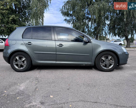 Зеленый Фольксваген Гольф, объемом двигателя 1.6 л и пробегом 266 тыс. км за 6200 $, фото 4 на Automoto.ua