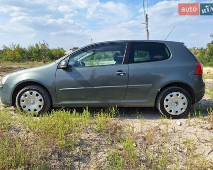 Зелений Фольксваген Гольф, об'ємом двигуна 1.39 л та пробігом 332 тис. км за 5499 $, фото 8 на Automoto.ua