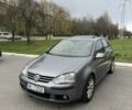 Зеленый Фольксваген Гольф, объемом двигателя 2 л и пробегом 299 тыс. км за 3200 $, фото 1 на Automoto.ua
