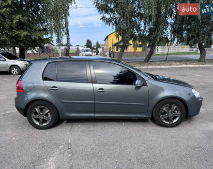 Зеленый Фольксваген Гольф, объемом двигателя 1.6 л и пробегом 266 тыс. км за 6200 $, фото 3 на Automoto.ua