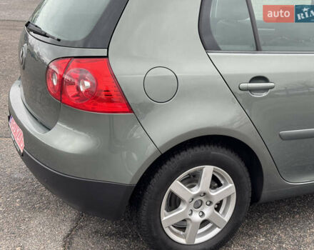 Зеленый Фольксваген Гольф, объемом двигателя 1.4 л и пробегом 201 тыс. км за 5850 $, фото 14 на Automoto.ua