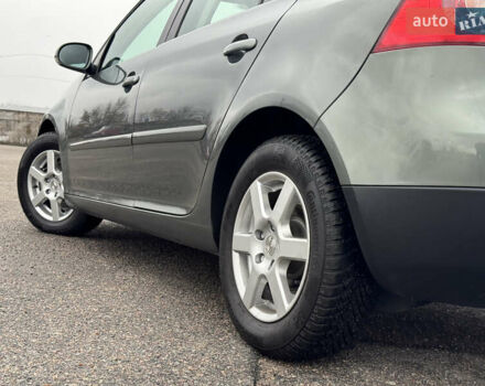 Зеленый Фольксваген Гольф, объемом двигателя 1.4 л и пробегом 201 тыс. км за 5850 $, фото 8 на Automoto.ua