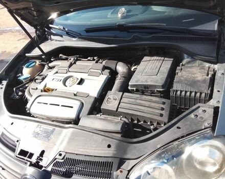 Зеленый Фольксваген Гольф, объемом двигателя 1.4 л и пробегом 253 тыс. км за 6000 $, фото 6 на Automoto.ua