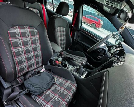 Зеленый Фольксваген Гольф, объемом двигателя 2 л и пробегом 97 тыс. км за 16700 $, фото 11 на Automoto.ua