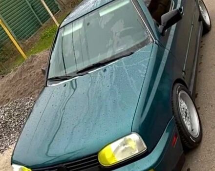 Зеленый Фольксваген Гольф, объемом двигателя 1.8 л и пробегом 200 тыс. км за 2300 $, фото 2 на Automoto.ua