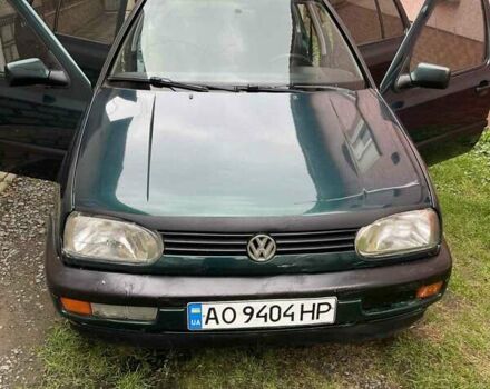 Зеленый Фольксваген Гольф, объемом двигателя 1.6 л и пробегом 126 тыс. км за 1850 $, фото 6 на Automoto.ua