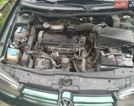 Зеленый Фольксваген Гольф, объемом двигателя 0 л и пробегом 450 тыс. км за 3450 $, фото 4 на Automoto.ua