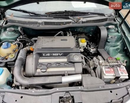 Зелений Фольксваген Гольф, об'ємом двигуна 1.39 л та пробігом 280 тис. км за 3850 $, фото 5 на Automoto.ua