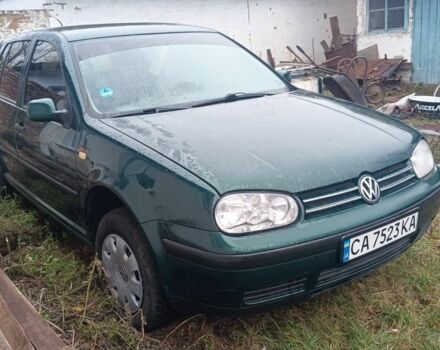 Зеленый Фольксваген Гольф, объемом двигателя 1.4 л и пробегом 220 тыс. км за 2256 $, фото 4 на Automoto.ua