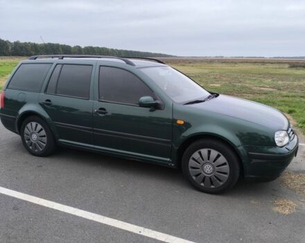 Зелений Фольксваген Гольф, об'ємом двигуна 2 л та пробігом 305 тис. км за 3400 $, фото 2 на Automoto.ua