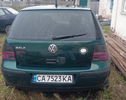 Зеленый Фольксваген Гольф, объемом двигателя 1.4 л и пробегом 220 тыс. км за 2256 $, фото 5 на Automoto.ua