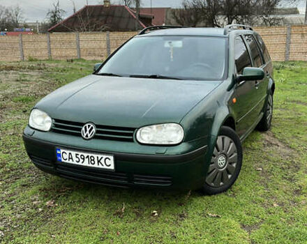 Зеленый Фольксваген Гольф, объемом двигателя 1.98 л и пробегом 315 тыс. км за 4400 $, фото 1 на Automoto.ua