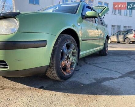 Зеленый Фольксваген Гольф, объемом двигателя 1.9 л и пробегом 320 тыс. км за 3000 $, фото 2 на Automoto.ua